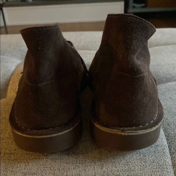 Clarks Chukka Boots | Size 8 | Dark Brown Elegant & Versatile - Picture 4 of 10